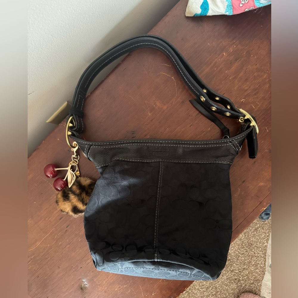 Coach Legacy Bleeker Bag - Picture 5 of 7